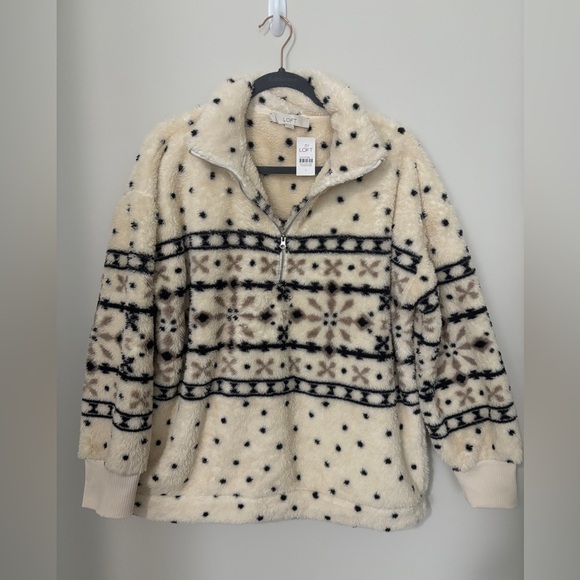 LOFT Sweaters - LOFT NWT - Cream and Black Fleece/Chunky Sweater Size L - PTP 24” x2